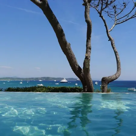 Villa Astonishing Maka In Tropez Saint-Tropez